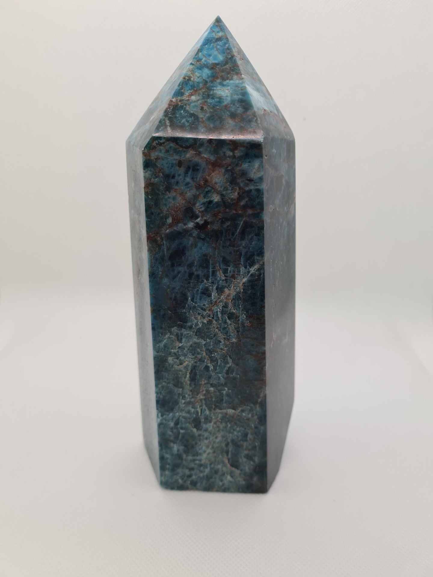 Lovely Blue Apatite Tower, Blue Apatite Point 1521 gr