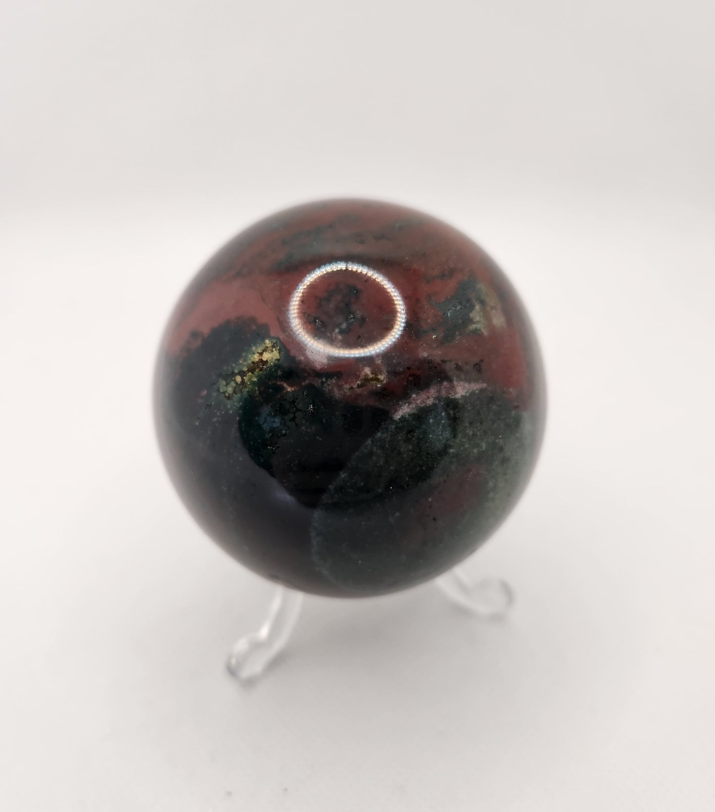 Bloodstone sphere - amazing - 334g 62mm diameter