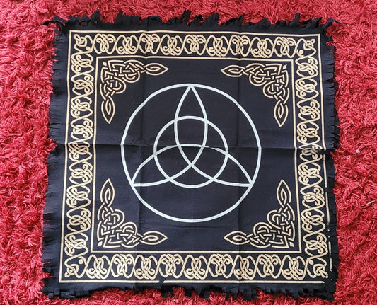 Triquetra Altar Cloth - 24 inch