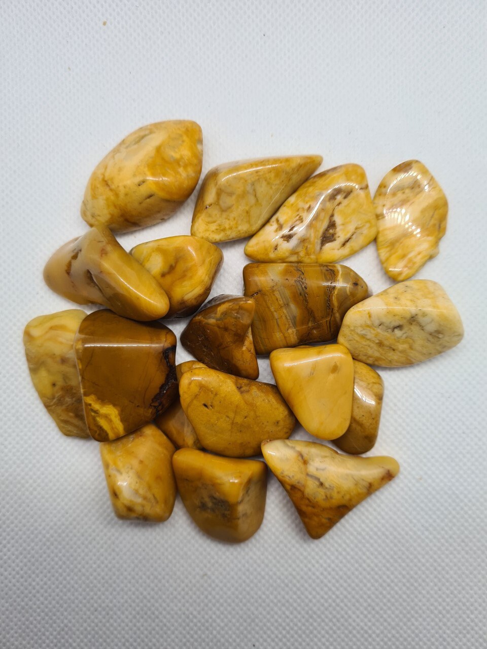 Medium Tumble stones, Clear quartz, Yellow Jasper, Carnelian, Dalmatian Jasper, Leopard Skin Jasper, Tiger eye, Blue Sandstone