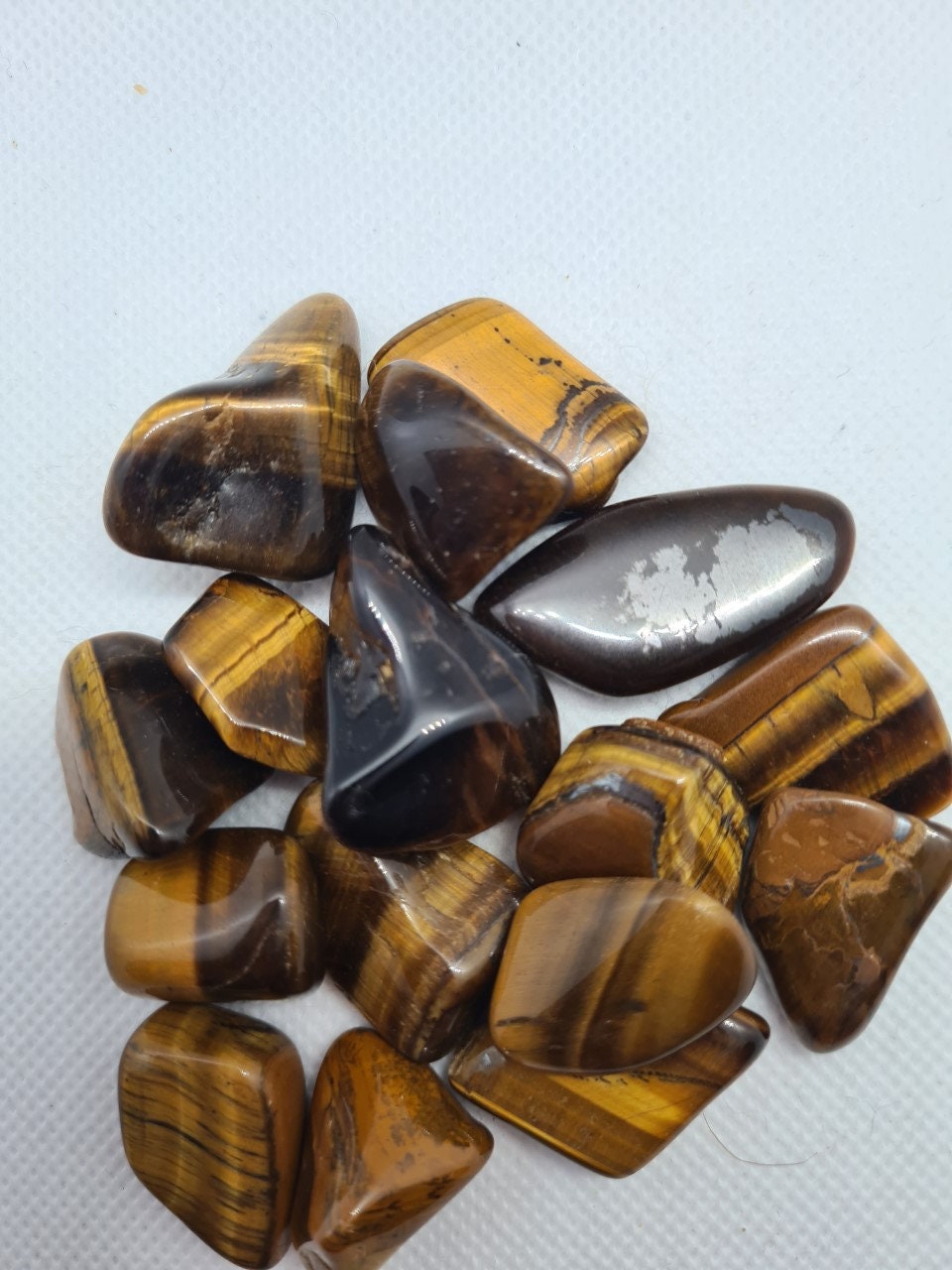 Medium Tumble stones, Clear quartz, Yellow Jasper, Carnelian, Dalmatian Jasper, Leopard Skin Jasper, Tiger eye, Blue Sandstone